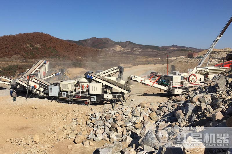 山東大型建筑垃圾破碎機現(xiàn)場實拍圖